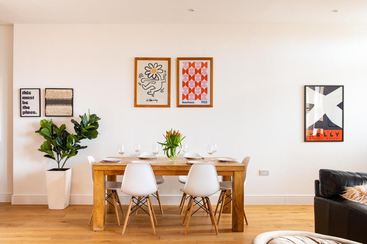 Stunning 2 Bed Apartment Sea Views And Parking Worthing Oda fotoğraf